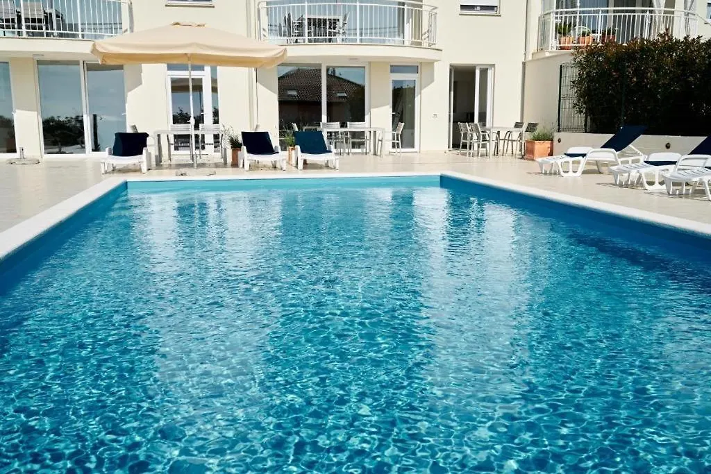 Ocean View Apartements Murine Umag Apartment