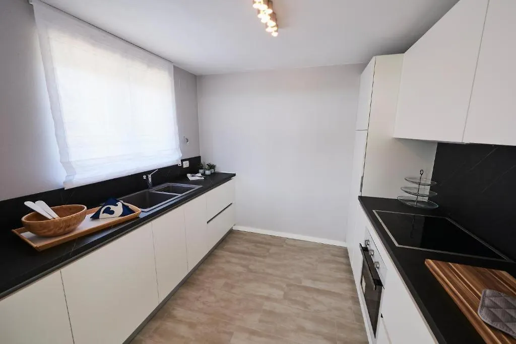 Ocean View Apartements Murine Umag Apartment