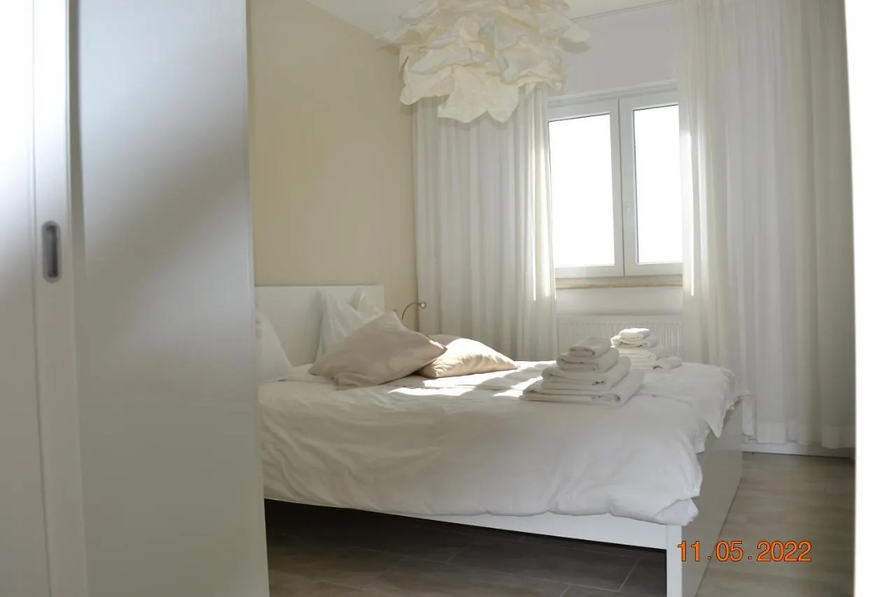Ocean View Apartements Murine Umag 0*,  Croatia